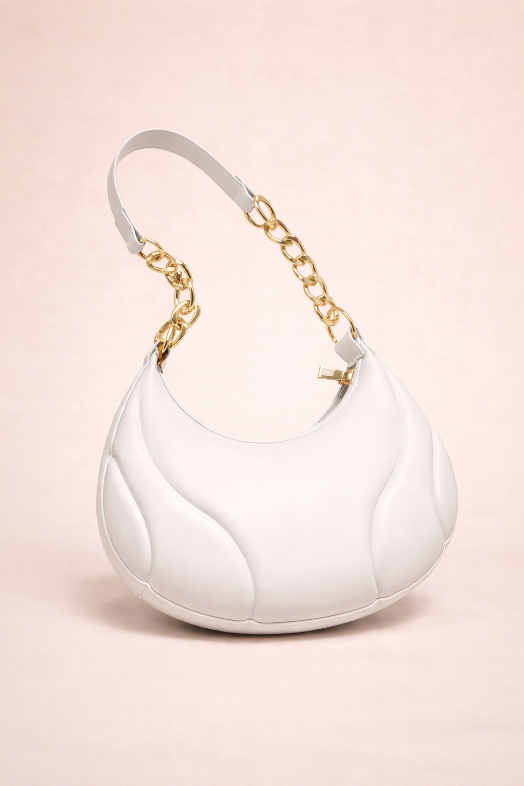 Chain Luxe Shoulder Bag