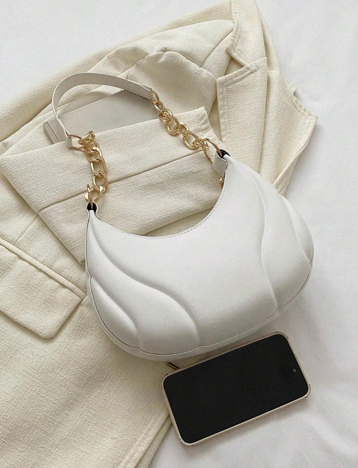 Chain Luxe Shoulder Bag