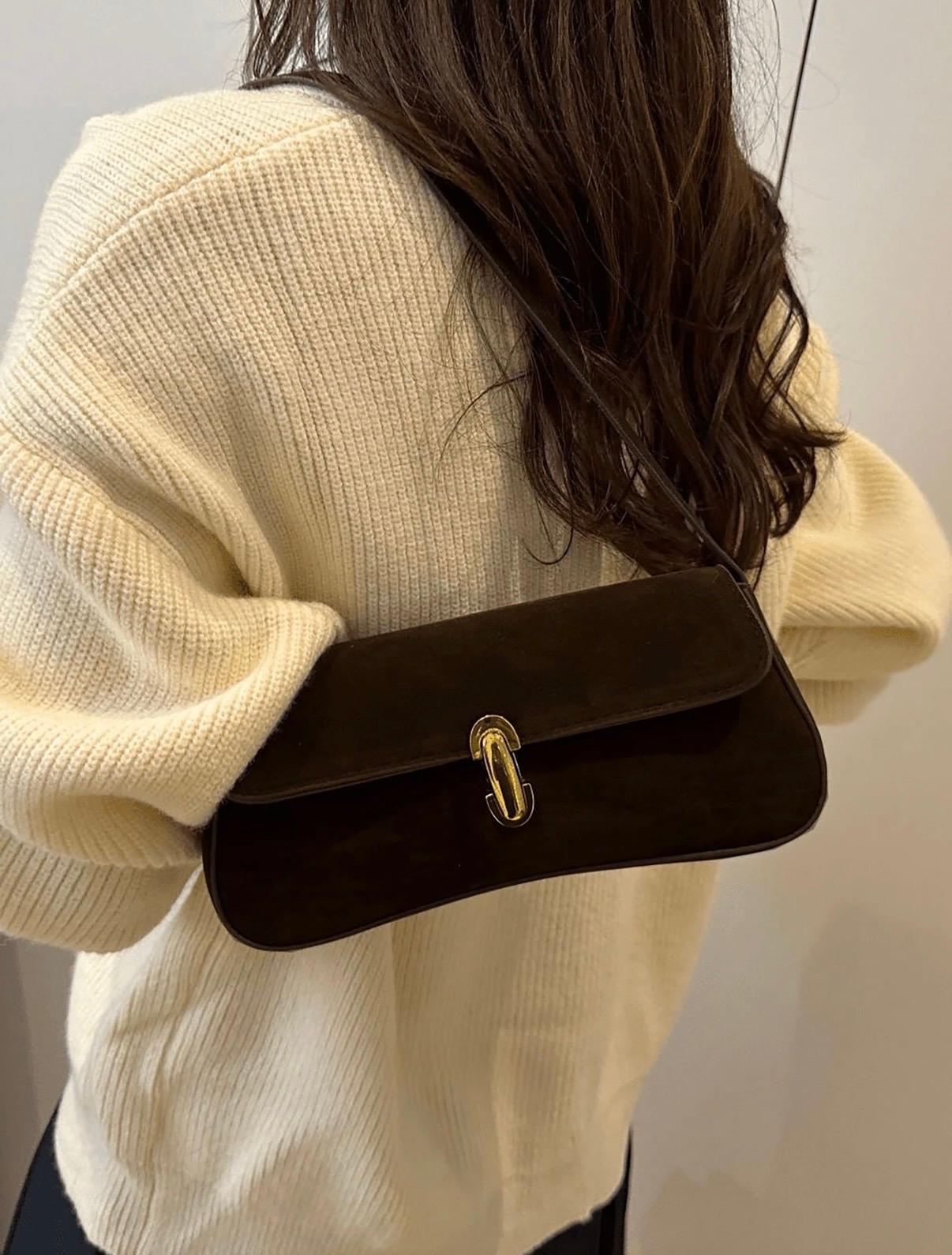 Noir Gold Clasp Bag