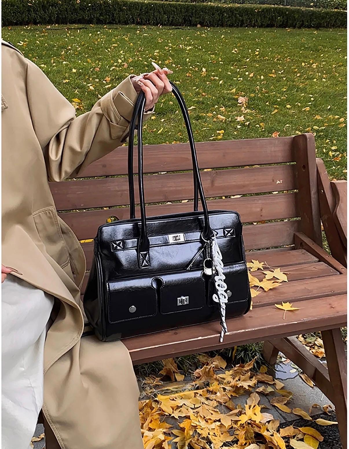 Heritage Bucket Bag
